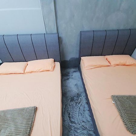 Lot 85 Seremban Town New Cozy Homestay Lobak Roomstay Exterior foto