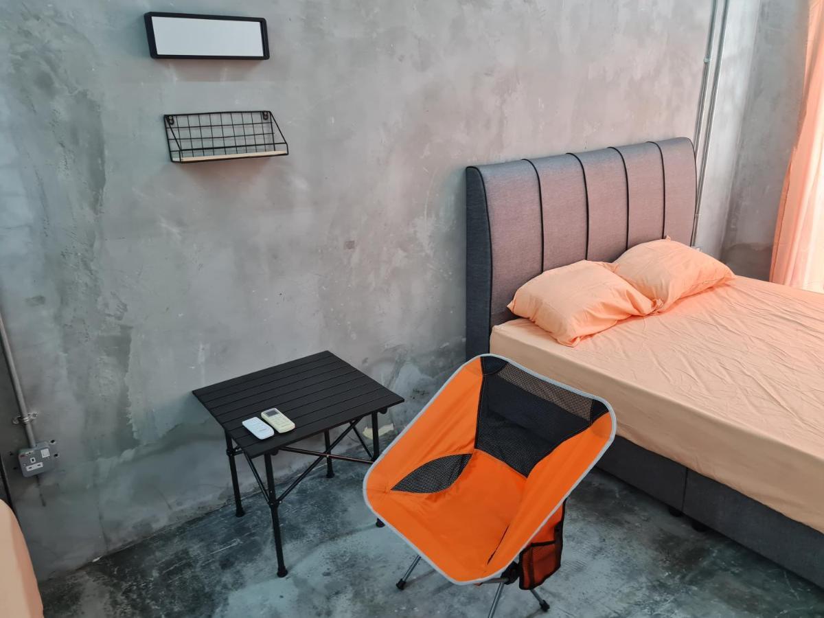 Lot 85 Seremban Town New Cozy Homestay Lobak Roomstay Exterior foto