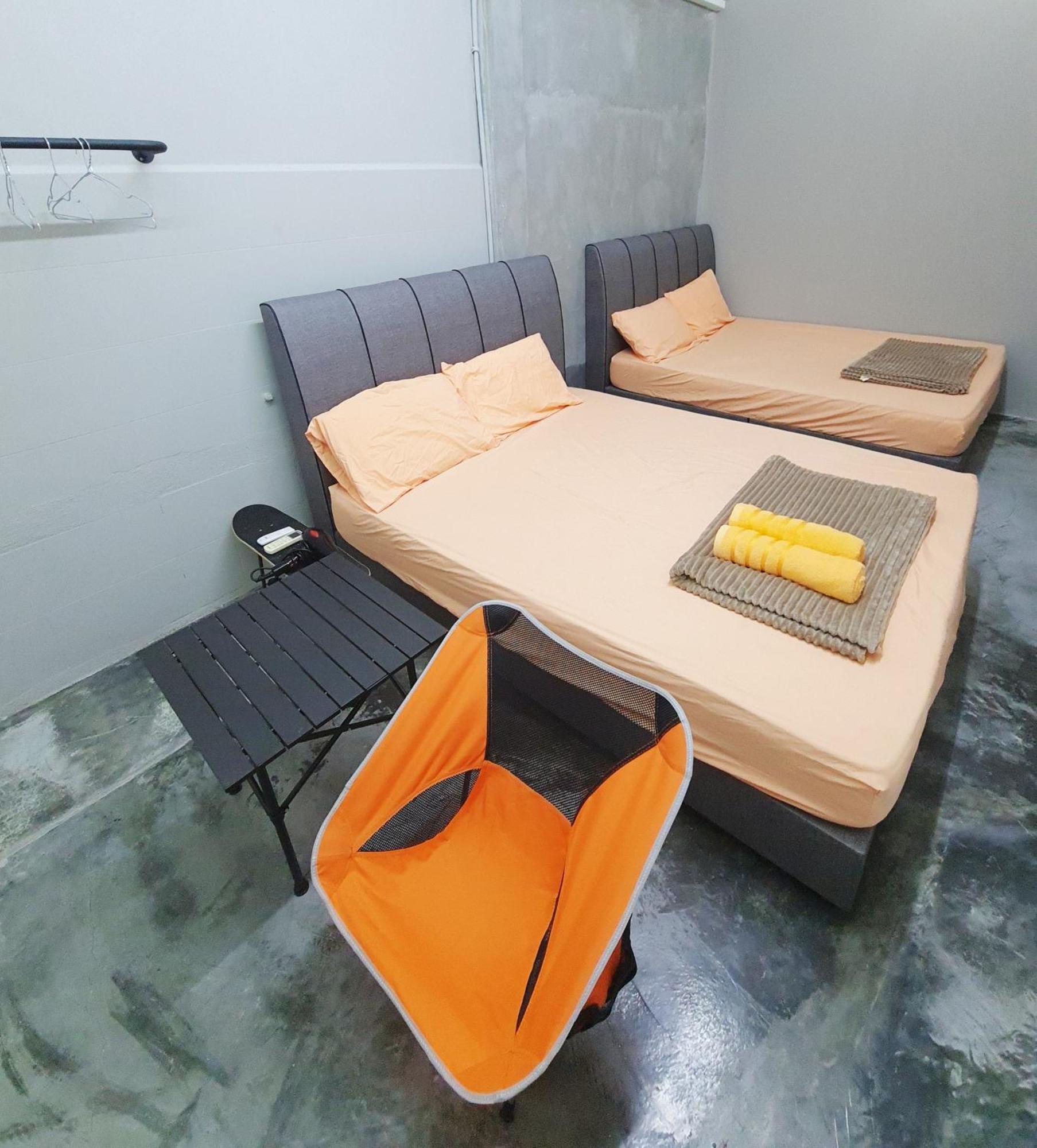 Lot 85 Seremban Town New Cozy Homestay Lobak Roomstay Exterior foto