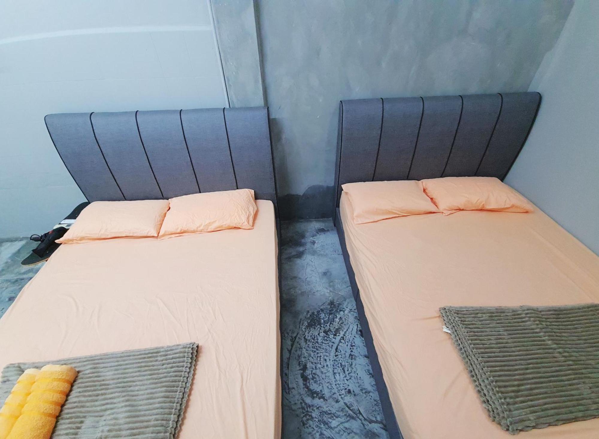 Lot 85 Seremban Town New Cozy Homestay Lobak Roomstay Exterior foto