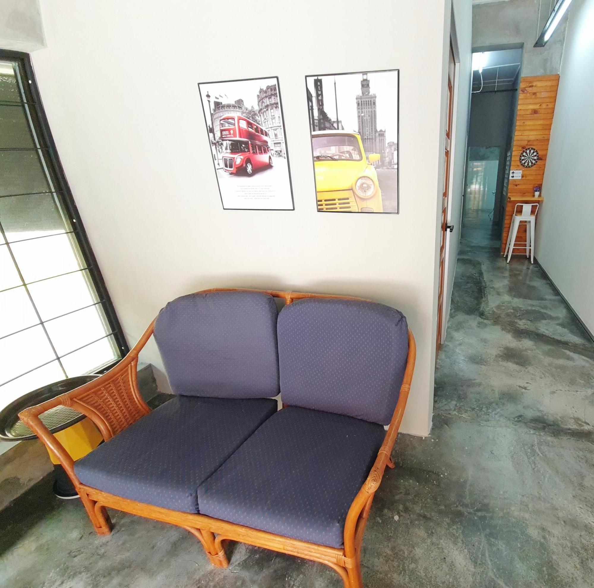 Lot 85 Seremban Town New Cozy Homestay Lobak Roomstay Exterior foto