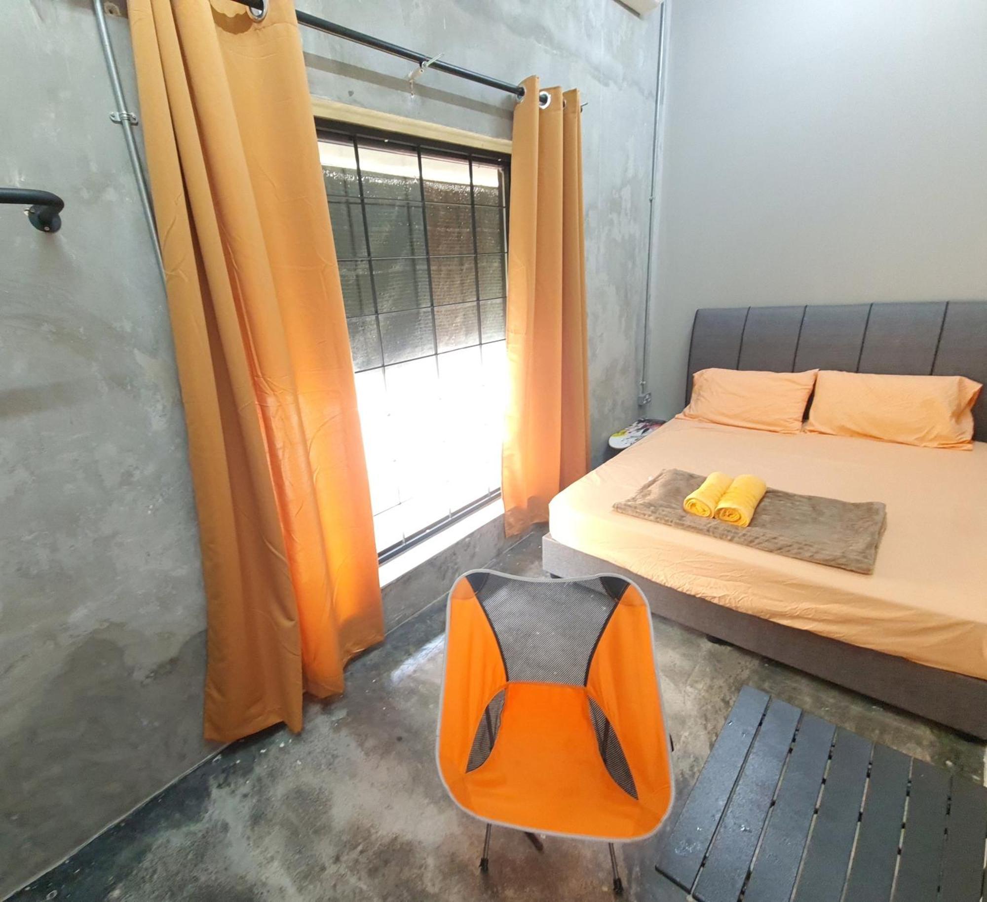 Lot 85 Seremban Town New Cozy Homestay Lobak Roomstay Exterior foto